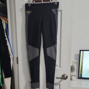 Lolë Workout Leggings